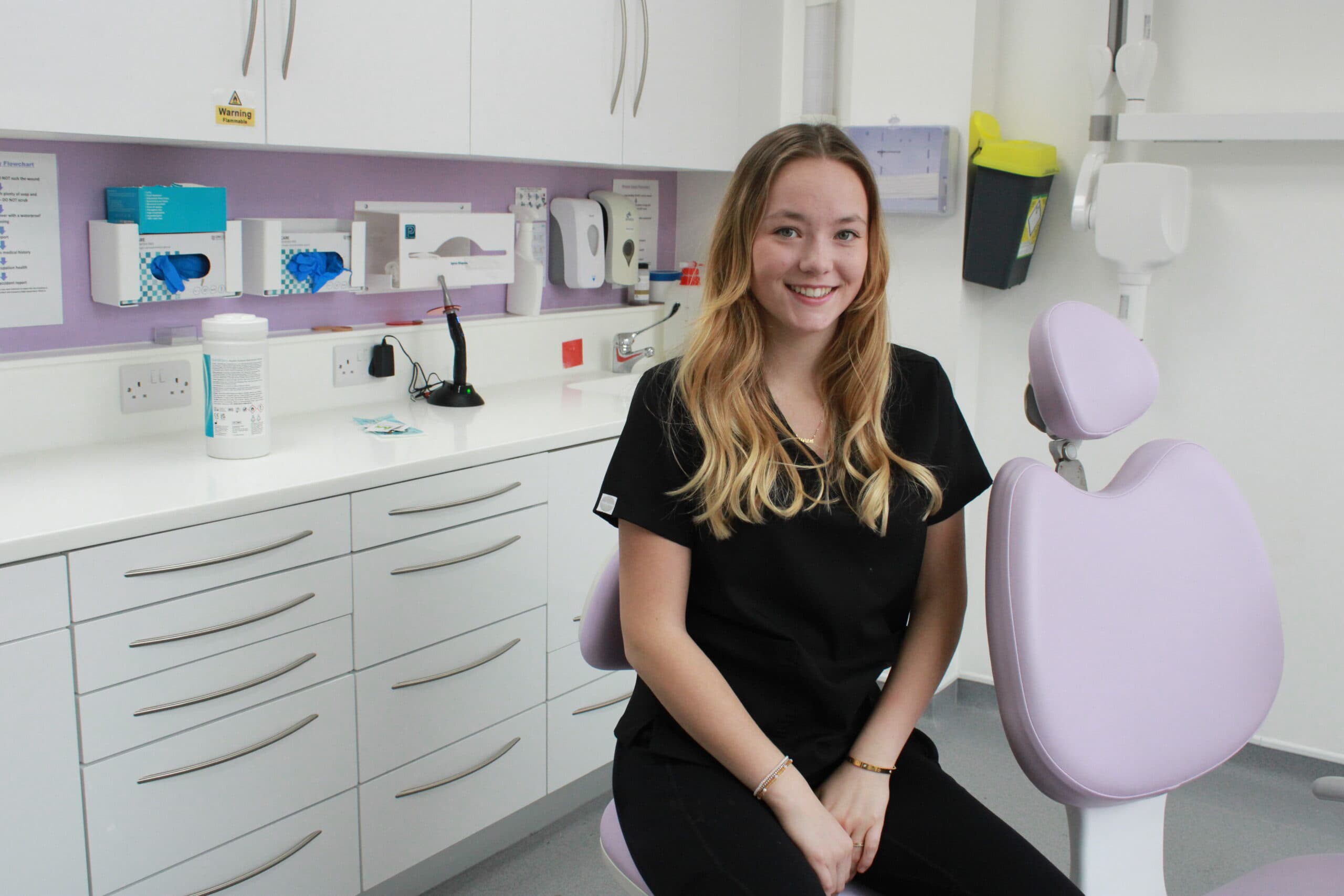Lauren Elsey, Dental Nurse at Epsom Smiles