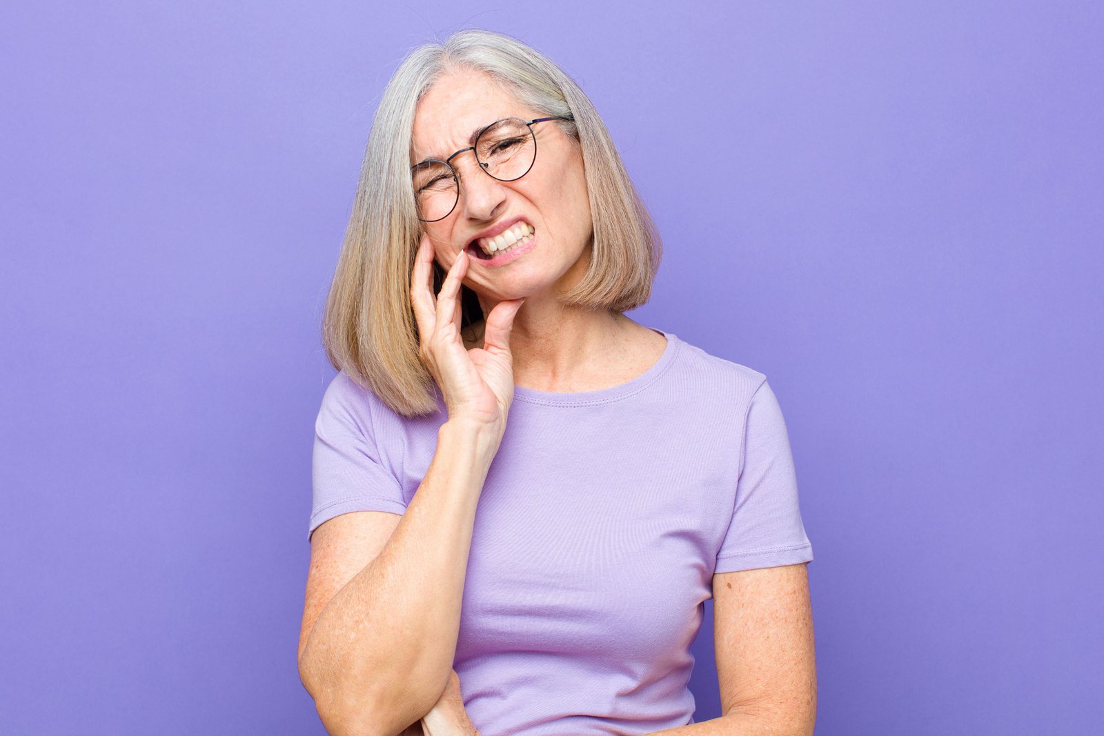 EPSOM-SMILES-DENTAL-IMPLANT